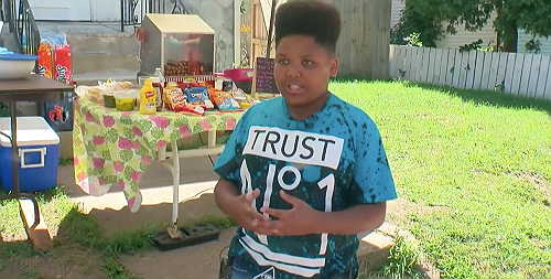 City Responds To Complaint About Boy's Hot Dog Stand By Helping Him Get Permit