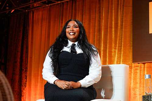 Lizzo Reflects On Betrayal & Personal Growth In Exclusive Tell-All With Keke Palmer
