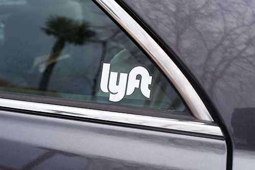 Detroit Rapper Goes Viral After Suing Lyft For Driver Allegedly Denying Her Service Due To Her Size (VIDEO)