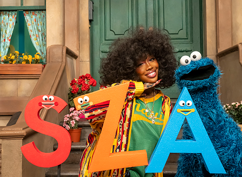 Singing For Something Special: SZA Stops By Sesame Street To Teach Elmo & Friends About Gratitude And Kindness